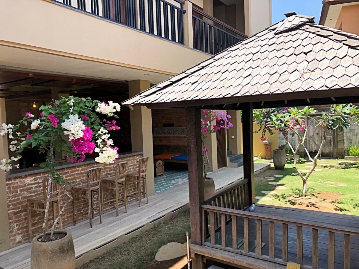 Bukawa Lodge Jimbaran  Bagian luar foto