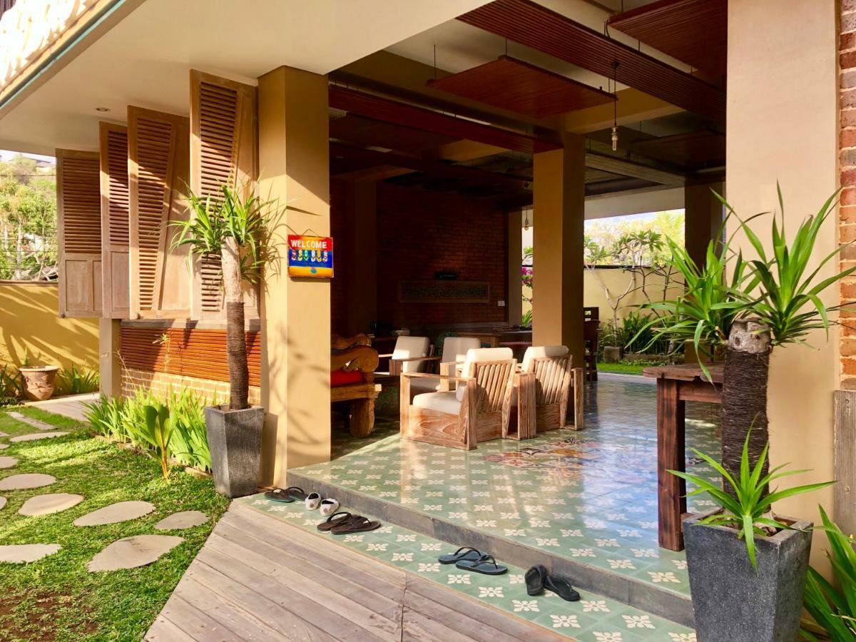 Bukawa Lodge Jimbaran  Bagian luar foto