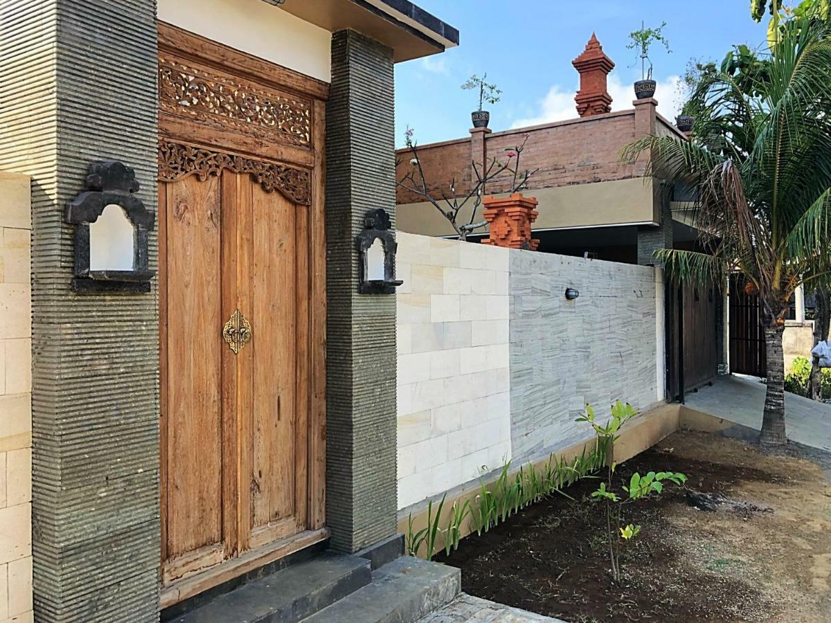 Bukawa Lodge Jimbaran  Bagian luar foto